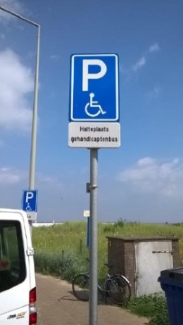 Bord halteplaats gehandicapten